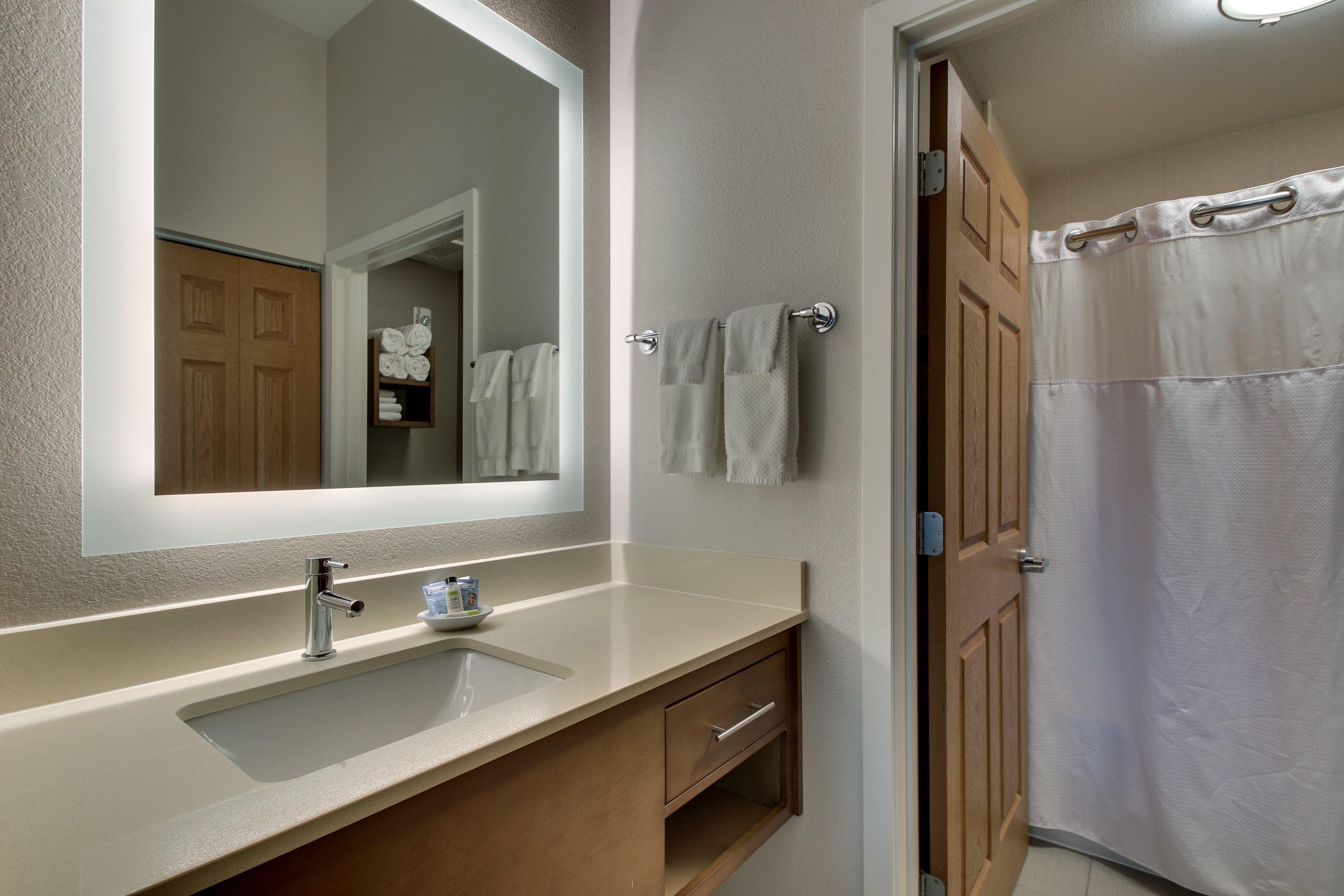 Staybridge Suites Missoula By Ihg מראה חיצוני תמונה